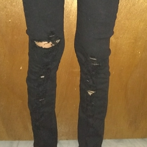Jeans - Picture 2 of 3